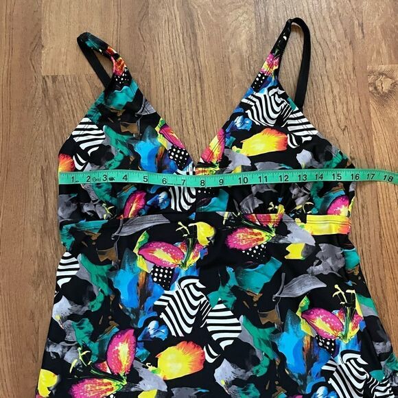 Byron Blue swim top - Picture 5 of 10